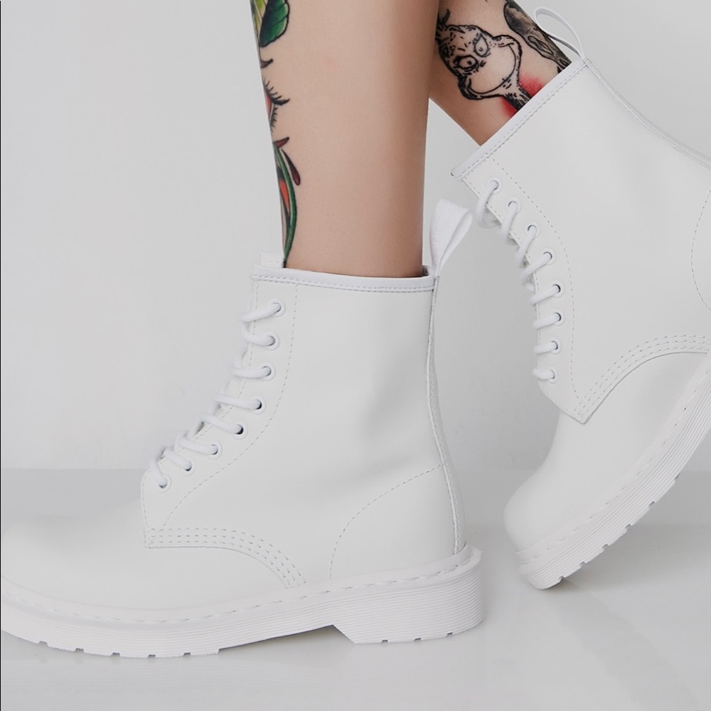 Dr. Martens Mono Leather White Lace-Up Ankle Boots.